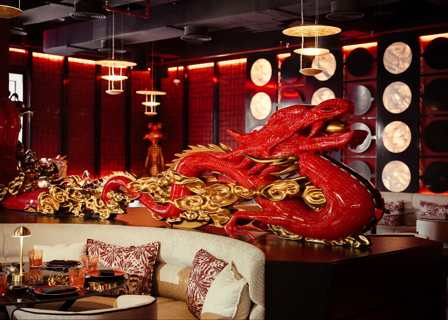 AKA Restaurant ambience